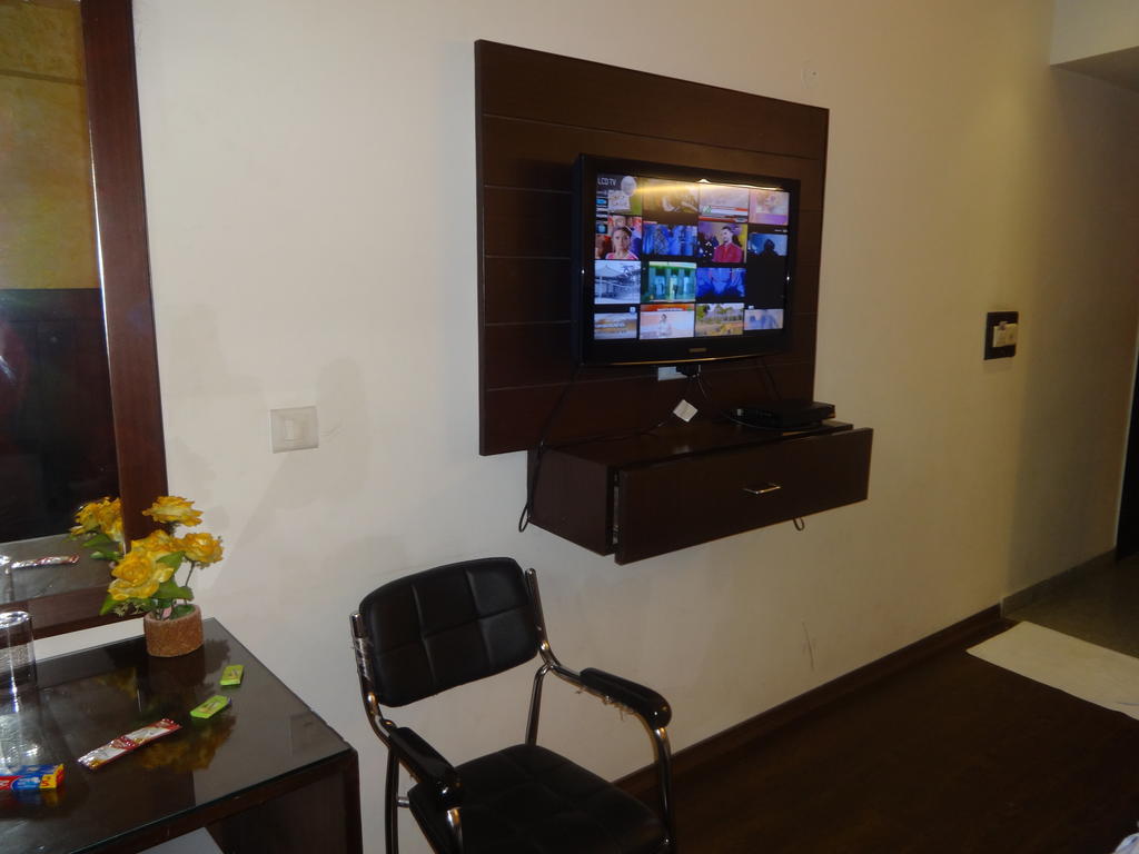 Sohana Palace New Delhi Room photo