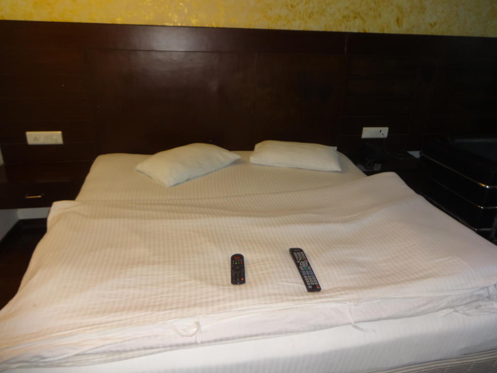 Sohana Palace New Delhi Room photo